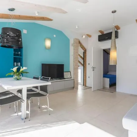 Ria In Diocletian Palace Apartamento Split